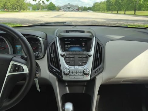 Used 2014 Chevrolet Equinox LT w/ Power Convenience Package FWD image 4