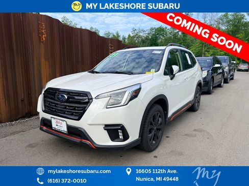 Used 2023 Subaru Forester Sport AWD/4WD image 3