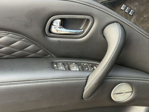 Used 2021 INFINITI QX80 Sensory w/ All-Season Package AWD/4WD image 13