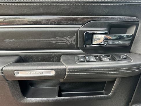 Used 2014 RAM 3500 Laramie Longhorn image 12