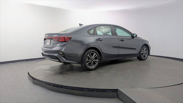Used 2023 Kia Forte LXS w/ LXS Technology Package FWD image 8