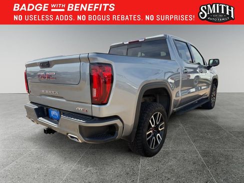 Used 2023 GMC Sierra 1500 AT4 w/ AT4 Premium Package AWD/4WD image 4