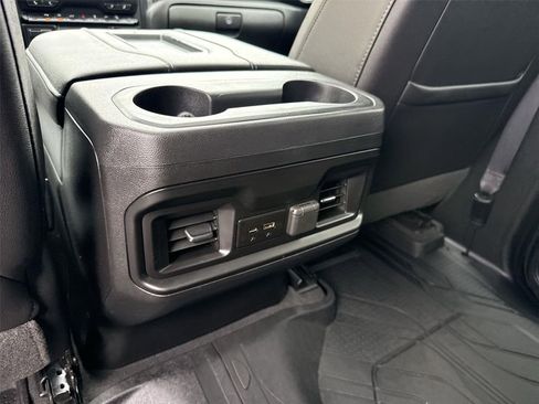Used 2019 Chevrolet Silverado 1500 LT Trail Boss AWD/4WD image 19