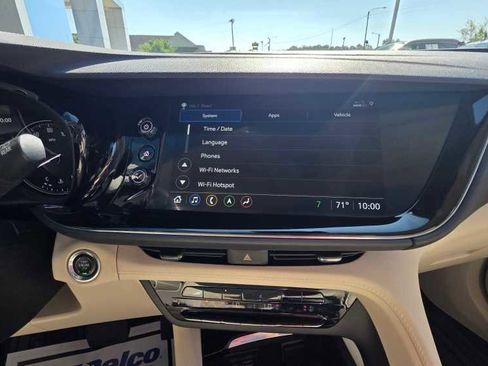 Used 2023 Buick Envision Avenir FWD image 17