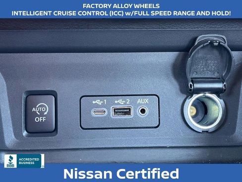 Certified 2025 Nissan Sentra SR image 6