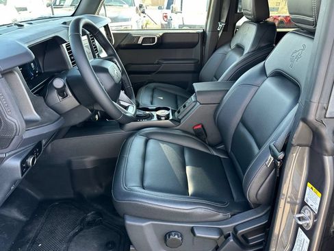 New 2025 Ford Bronco Badlands AWD/4WD image 15