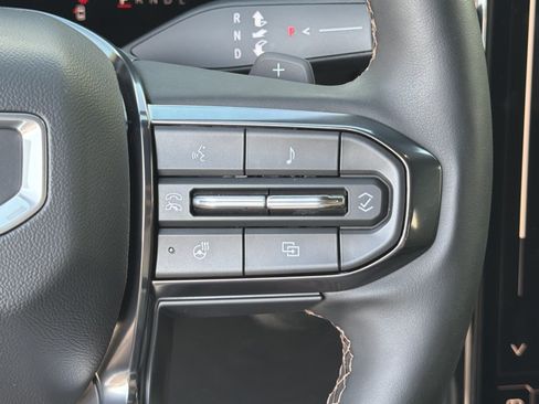 Used 2026 GMC Terrain AT4 w/ Technology Package II AWD/4WD image 26