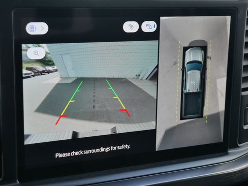 New 2025 Ford F250 Lariat w/ Lariat Ultimate Package image 18