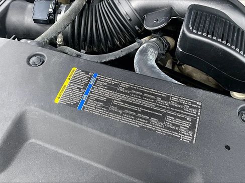Used 2009 Chevrolet Silverado 1500 LT w/ Power Pack Plus AWD/4WD image 37
