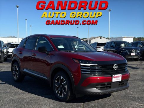 New 2026 Nissan Kicks SV w/ SV Premium Package image 1