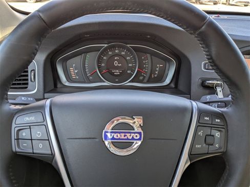 Used 2018 Volvo S60 T5 Dynamic w/ Protection Package image 35