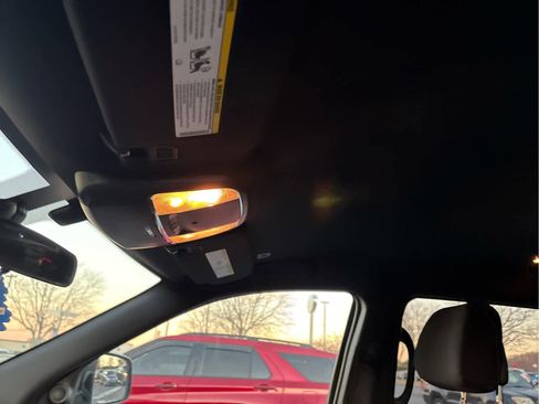 Used 2018 Jeep Grand Cherokee Laredo image 17