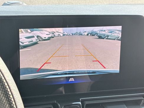 Used 2025 Chevrolet TrailBlazer LT FWD image 17
