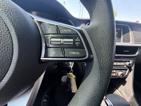 Used 2019 Kia Optima LX FWD image 15