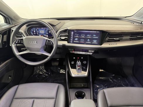 Used 2024 Audi Q4 e-tron Premium Plus w/ Premium Plus image 15
