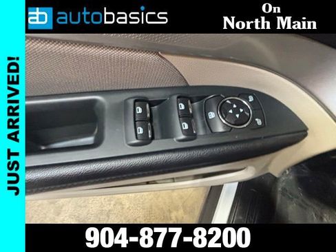 Used 2018 Ford Explorer FWD image 18