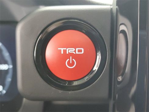 Used 2024 Toyota Tacoma TRD Pro image 30