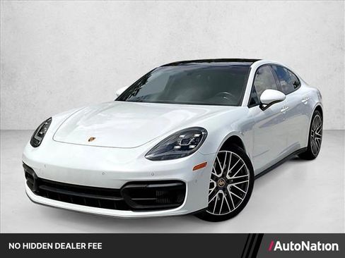 Used 2023 Porsche Panamera image 1