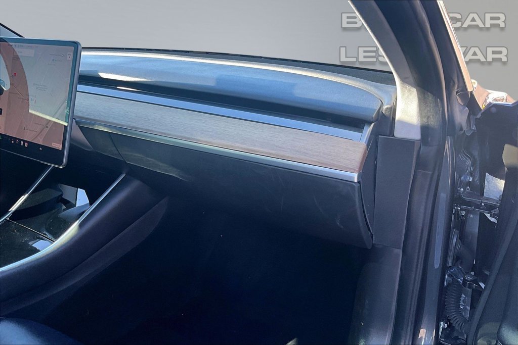Used 2018 Tesla Model 3 Performance AWD/4WD image 16