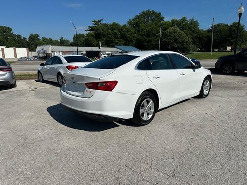 Used 2023 Chevrolet Malibu LS FWD image 4