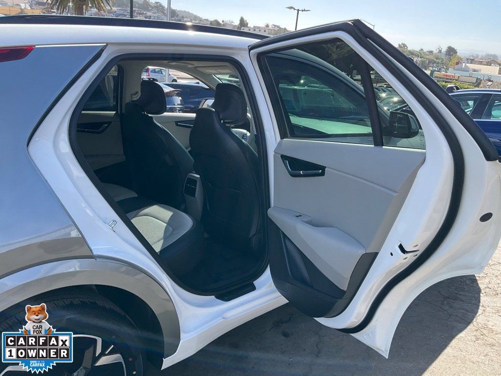 Used 2023 Kia Niro Wave FWD image 45