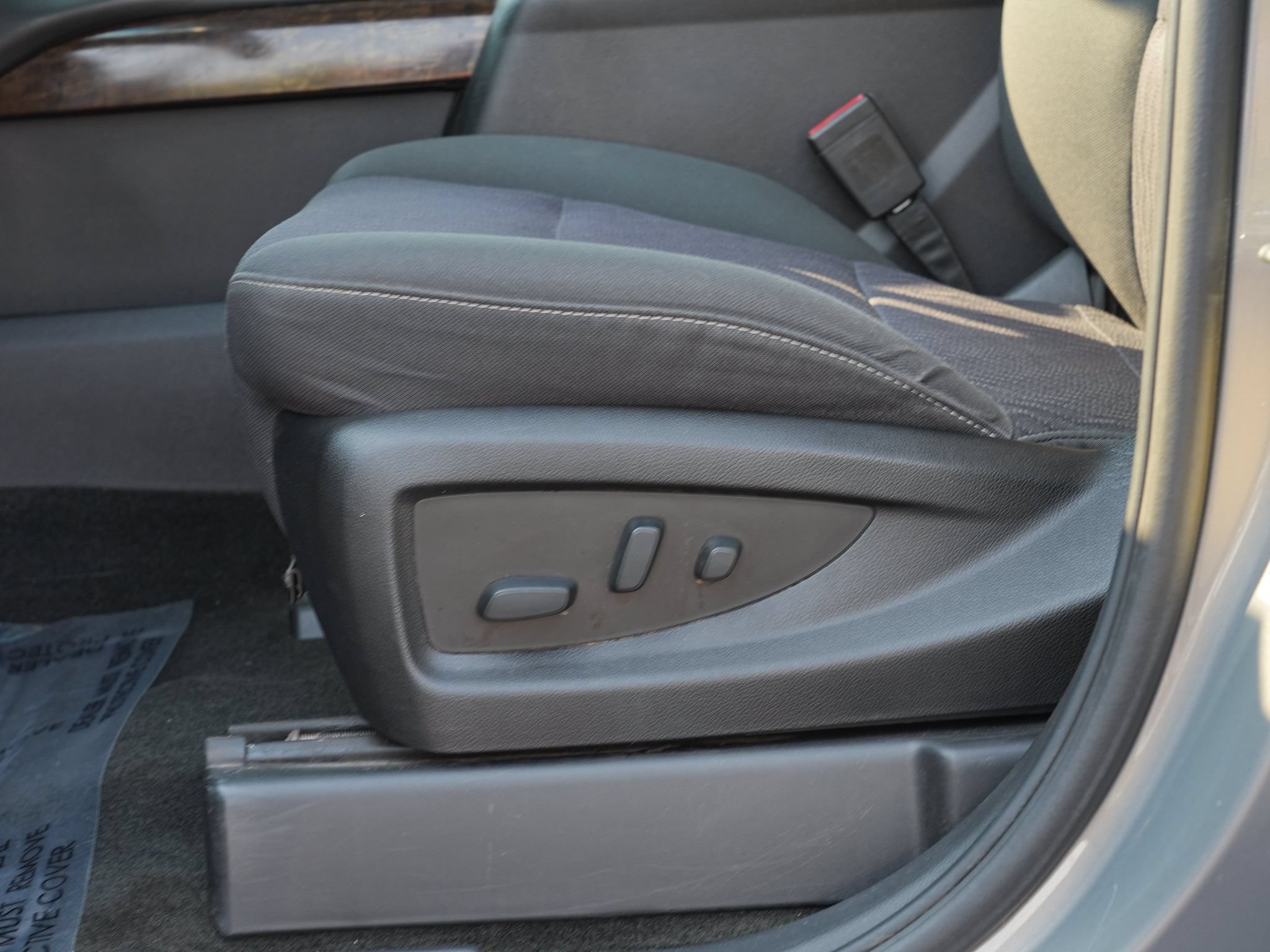 Used 2018 Chevrolet Tahoe LS w/ Skid Plate Package AWD/4WD image 16