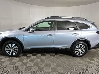 Used 2021 Subaru Outback Premium AWD/4WD video 5
