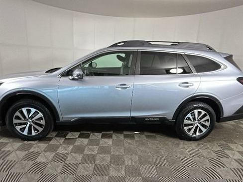 Used 2021 Subaru Outback Premium AWD/4WD image 5
