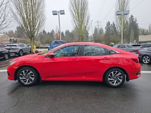 Used 2016 Honda Civic EX image 4