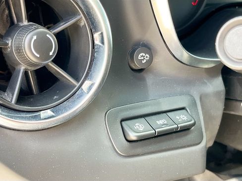 Used 2022 Chevrolet Camaro SS RWD image 10