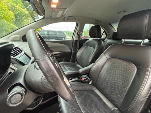 Used 2017 Chevrolet Sonic Premier image 10