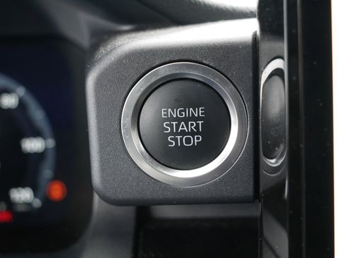 Used 2025 Toyota 4Runner Limited image 29