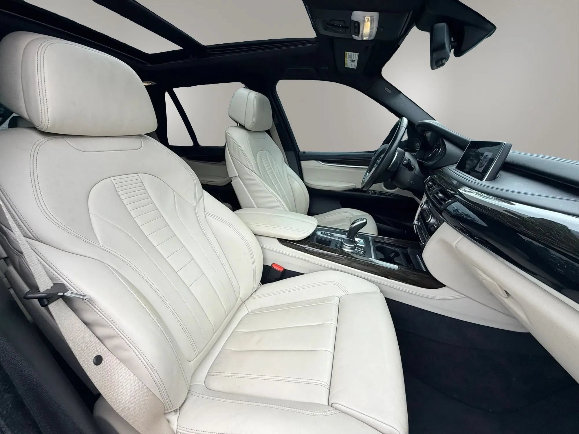 Used 2018 BMW X5 sDrive35i RWD image 16