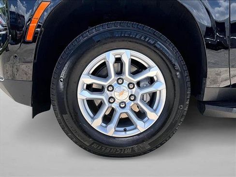 Used 2026 Chevrolet Tahoe LT w/ Comfort Package RWD image 10