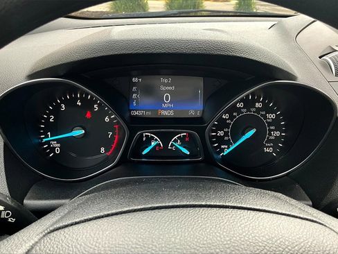 Used 2019 Ford Escape SE image 20