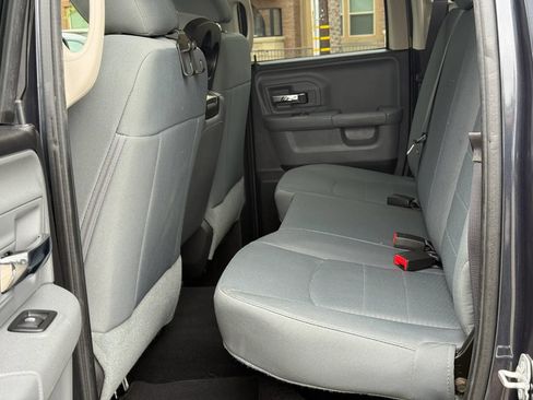 Used 2016 RAM 1500 Classic SLT RWD image 16