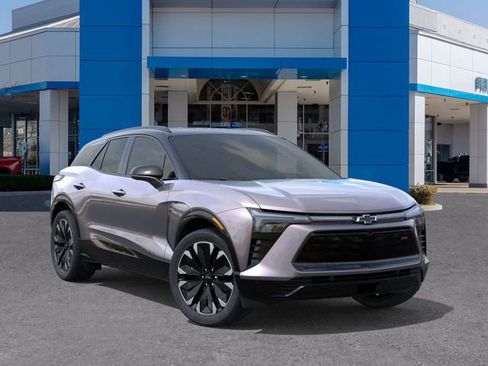 New 2026 Chevrolet Blazer EV RS image 7
