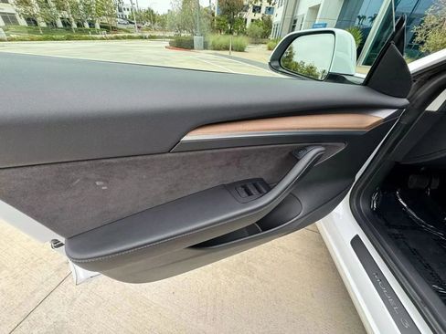 Used 2023 Tesla Model 3 Standard Range RWD image 25
