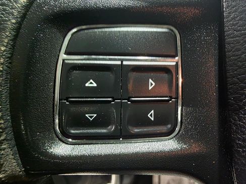 Used 2018 RAM 1500 Express image 5