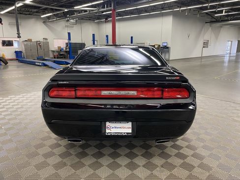 Used 2010 Dodge Challenger SRT8 w/ SRT Option Group II image 5