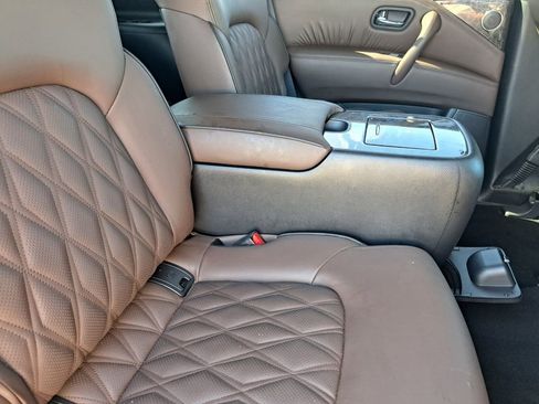 Used 2024 Nissan Armada Platinum w/ Captain's Chairs Package image 23