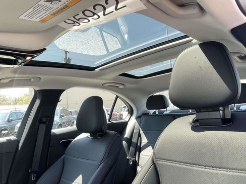 New 2026 Mercedes-Benz C 300 4MATIC Sedan image 5