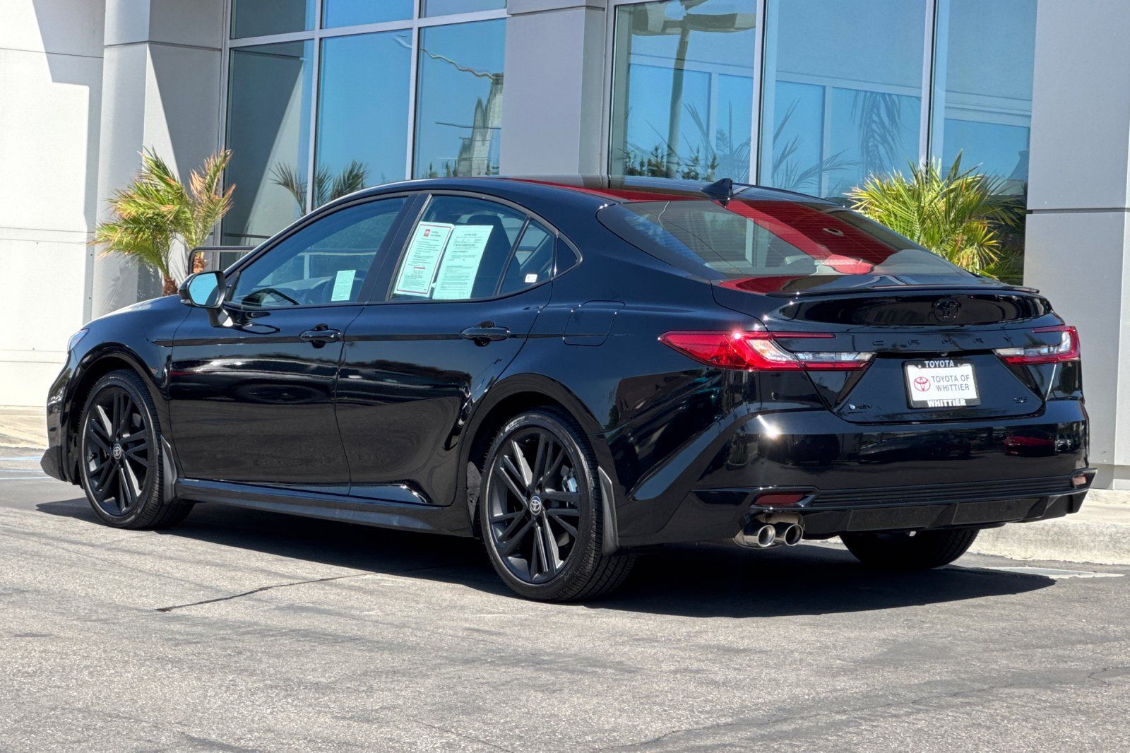 Used 2026 Toyota Camry Hybrid FWD image 8