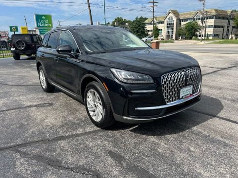 Used 2023 Lincoln Corsair FWD image 8