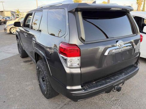 Used 2012 Toyota 4Runner SR5 w/ Convenience Pkg AWD/4WD image 3