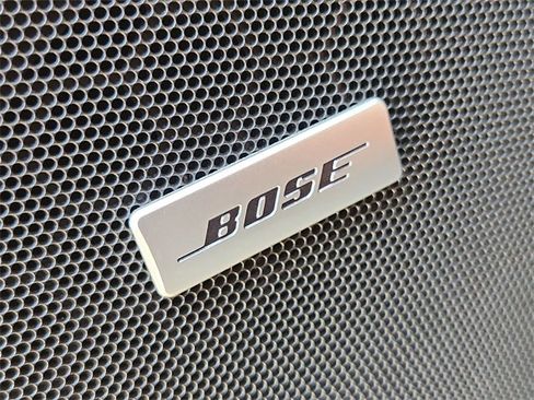 Used 2021 Chevrolet Tahoe Z71 image 24