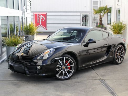 Used 2014 Porsche Cayman S RWD image 2