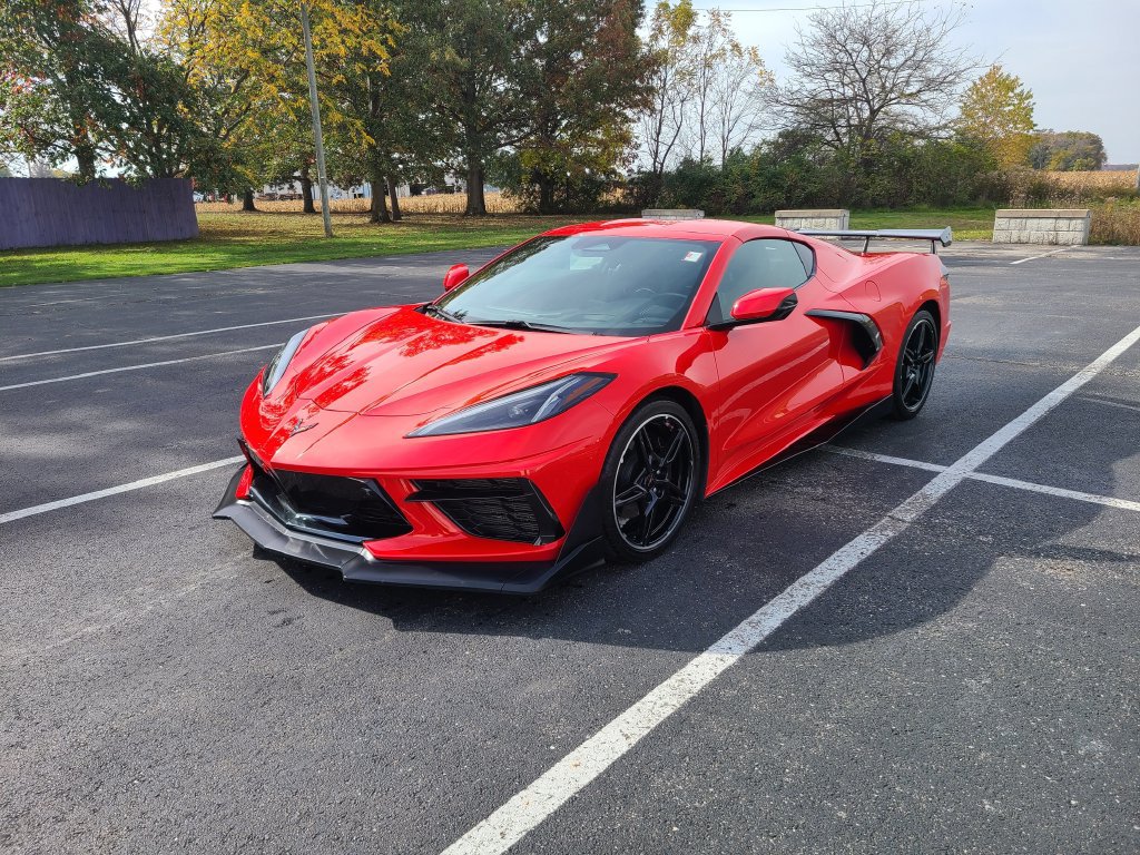 Used 2024 Chevrolet Corvette Stingray Preferred Cpe w/ 2LT RWD image 3