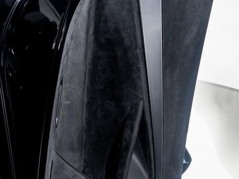 Used 2024 McLaren 750S Spider image 36