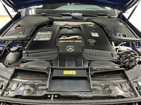 Used 2021 Mercedes-Benz AMG GT 63 image 28